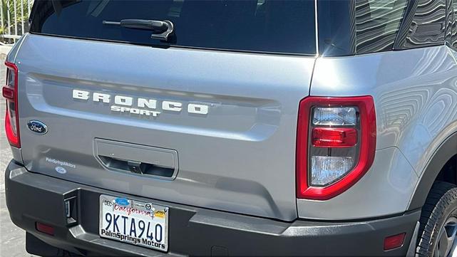 Photo of 2023 Iconic Silver Metallic Ford Bronco Sport