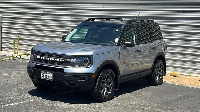 Photo of 2023 Iconic Silver Metallic Ford Bronco Sport