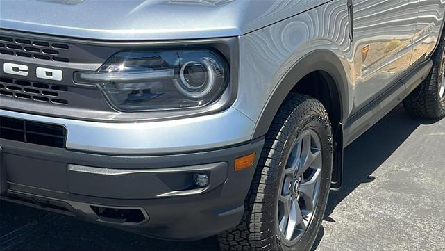 Photo of 2023 Iconic Silver Metallic Ford Bronco Sport