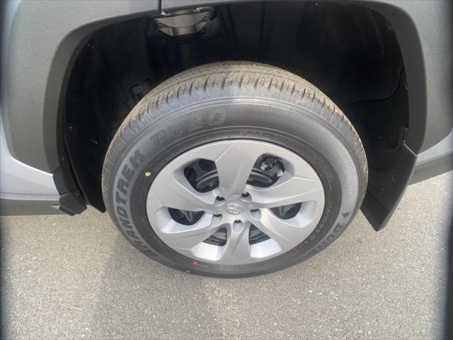 Photo of 2025 Silver Sky Metallic Toyota RAV4