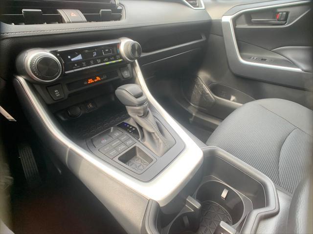Photo of 2025 Silver Sky Metallic Toyota RAV4