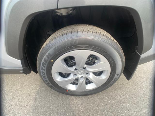 Photo of 2025 Silver Sky Metallic Toyota RAV4