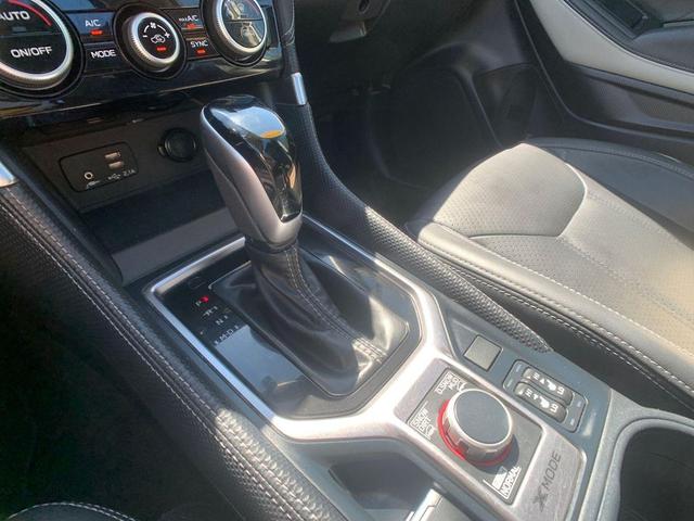 Photo of 2022 Crystal White Pearl Subaru Forester
