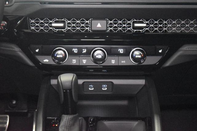 Photo of 2025 Crystal Black Pearl Honda Accord Hybrid