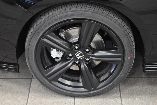 Photo of 2025 Crystal Black Pearl Honda Accord Hybrid