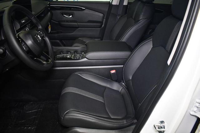 Photo of 2026 Platinum White Pearl Honda Passport