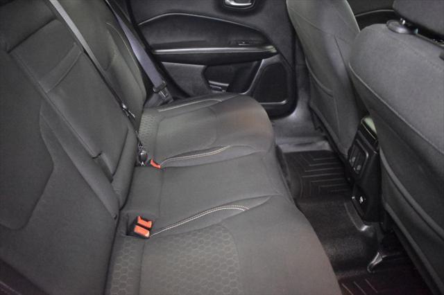 Photo of 2018 Jazz Blue Pearlcoat Jeep Compass