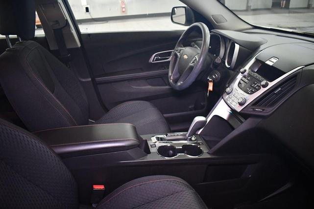 Photo of 2013 Summit White Chevrolet Equinox