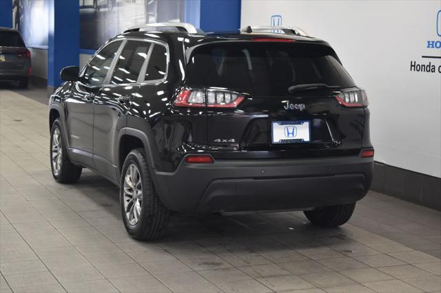 Photo of 2020 Diamond Black Crystal Pearlcoat Jeep Cherokee