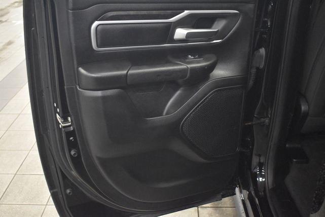 Photo of 2021 Diamond Black Crystal Pearlcoat RAM 1500