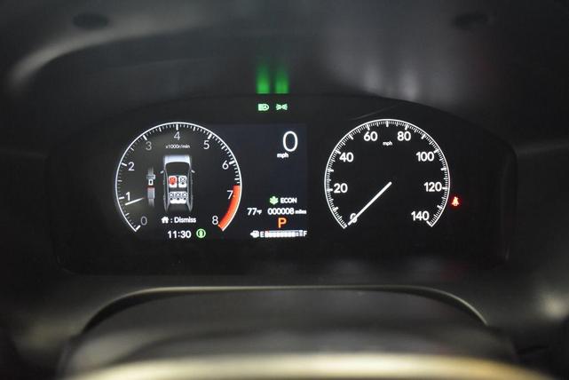 Photo of 2026 Platinum White Pearl Honda HR-V