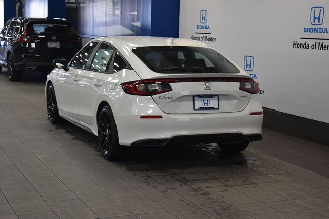 Photo of 2025 Platinum White Pearl Honda Civic