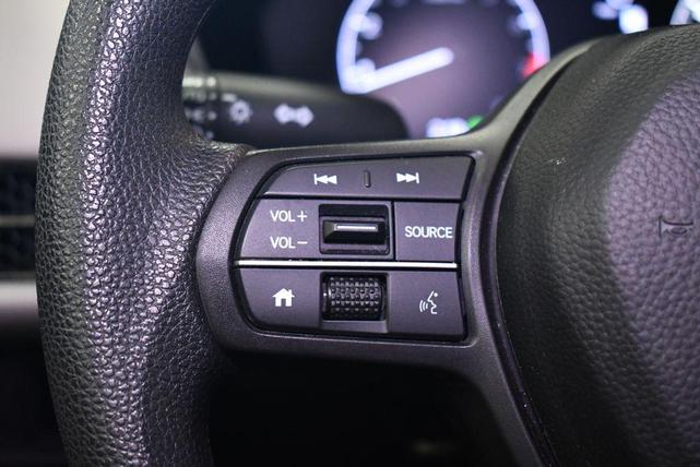 Photo of 2023 Silver Metallic Honda HR-V