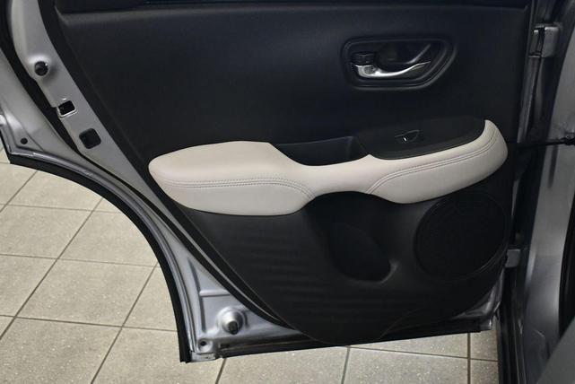 Photo of 2023 Silver Metallic Honda HR-V