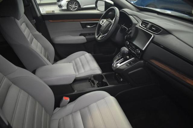 Photo of 2022 Lunar Silver Metallic Honda CR-V