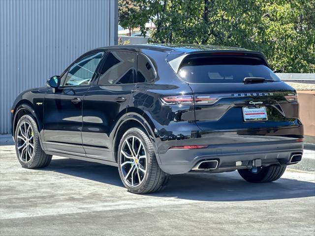 Photo of 2021 Black Porsche Cayenne
