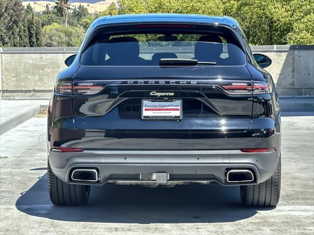 Photo of 2021 Black Porsche Cayenne