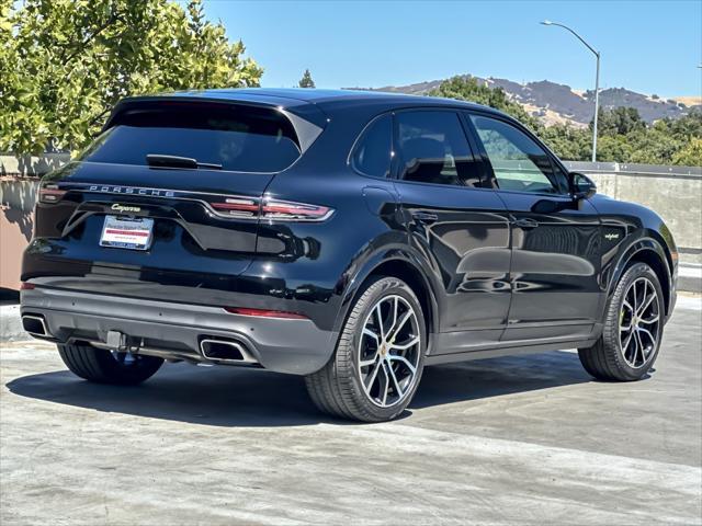 Photo of 2021 Black Porsche Cayenne