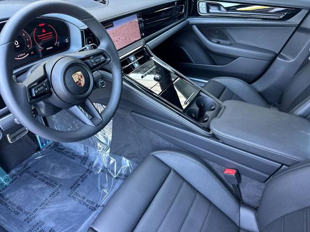 Photo of 2025 Black Porsche Panamera