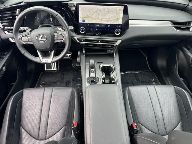 Photo of 2024 Ultra White Lexus RX 500h