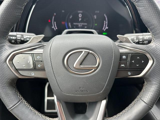 Photo of 2024 Ultra White Lexus RX 500h
