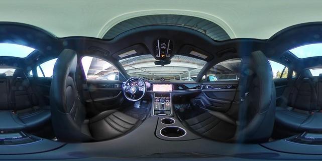 Photo of 2021 Dolomite Silver Metallic Porsche Panamera