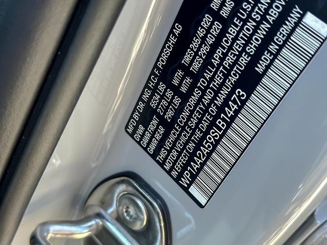 Photo of 2025 Chalk Porsche Macan
