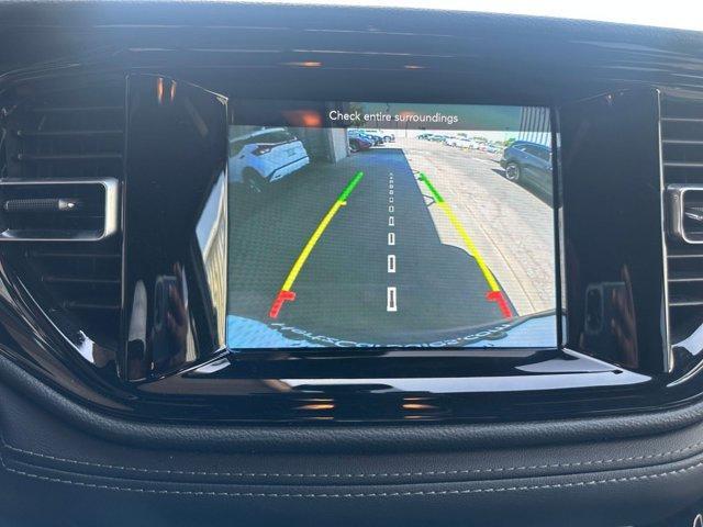 Photo of 2023 Octane Red Pearlcoat Dodge Durango