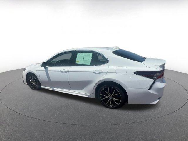 Photo of 2024 White Toyota Camry
