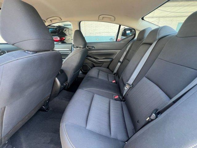 Photo of 2023 Brilliant Silver Metallic Nissan Altima
