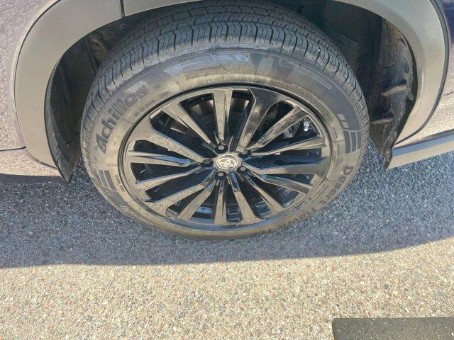 Photo of 2024 Blue Toyota Highlander