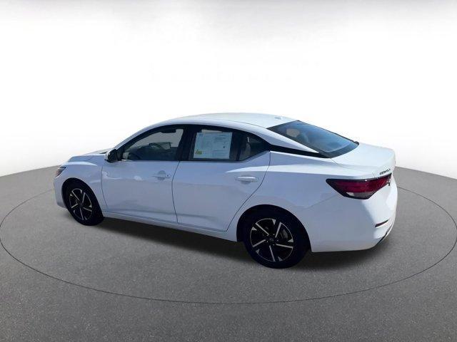 Photo of 2025 Cloud White Nissan Sentra