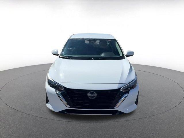 Photo of 2025 Cloud White Nissan Sentra