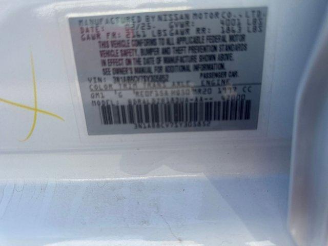 Photo of 2025 Cloud White Nissan Sentra