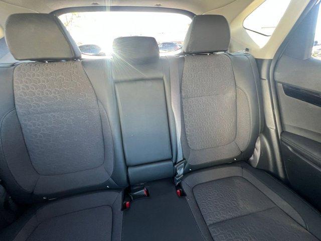 Photo of 2025 Snow White Pearl Kia Seltos
