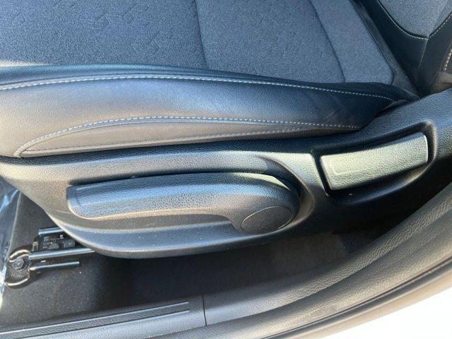 Photo of 2025 Snow White Pearl Kia Seltos