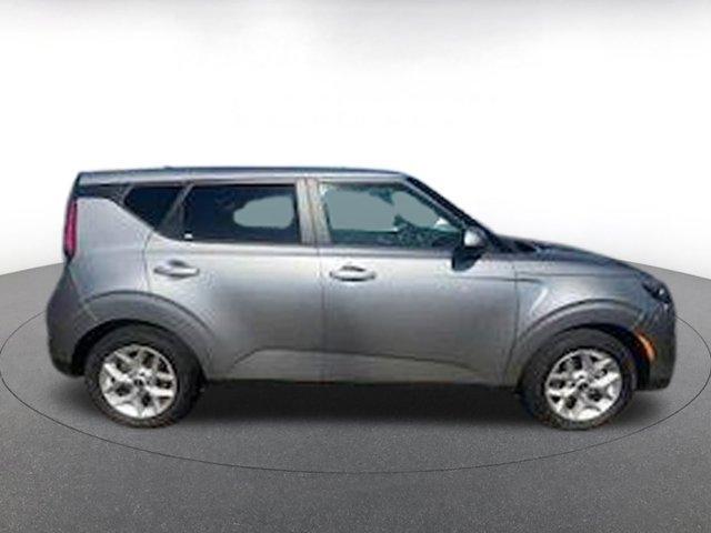 Photo of 2024 Steel Gray Kia Soul