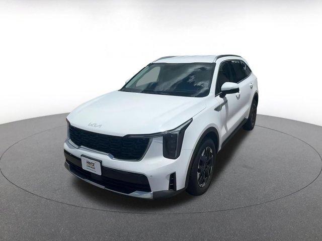 Photo of 2024 Glacial White Pearl Kia Sorento