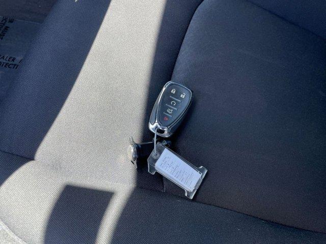 Photo of 2023 Summit White Chevrolet Malibu