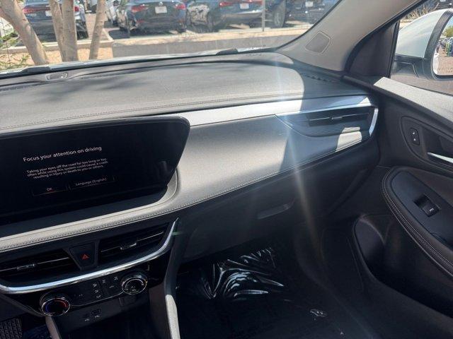 Photo of 2024 Summit White Buick Encore GX