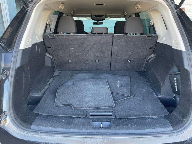 Photo of 2023 Black Nissan Rogue