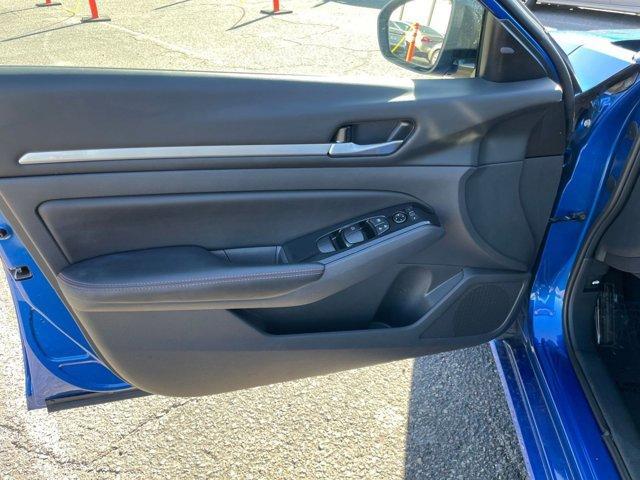 Photo of 2025 Bluestone Pearl Nissan Altima