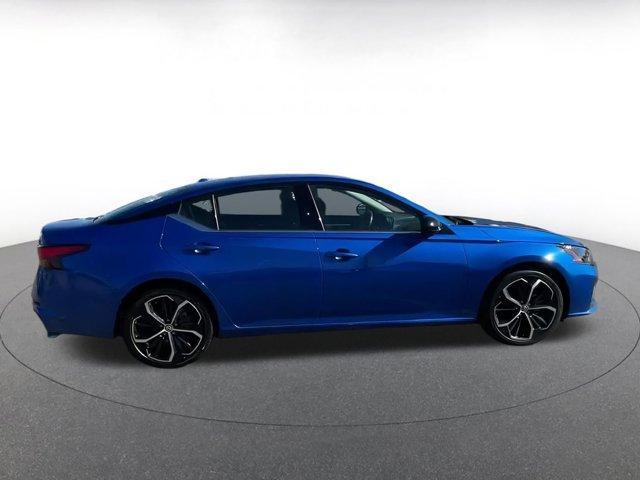 Photo of 2025 Bluestone Pearl Nissan Altima