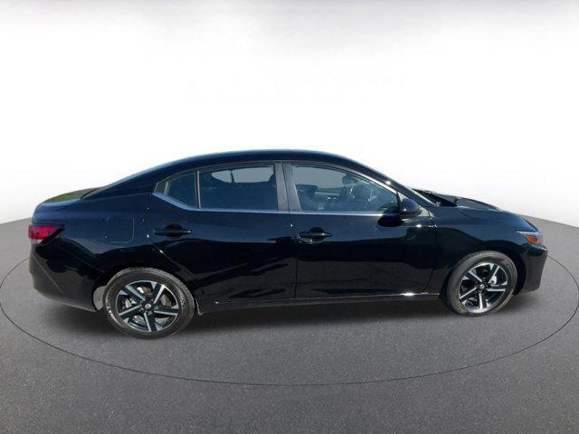 Photo of 2025 Black Nissan Sentra