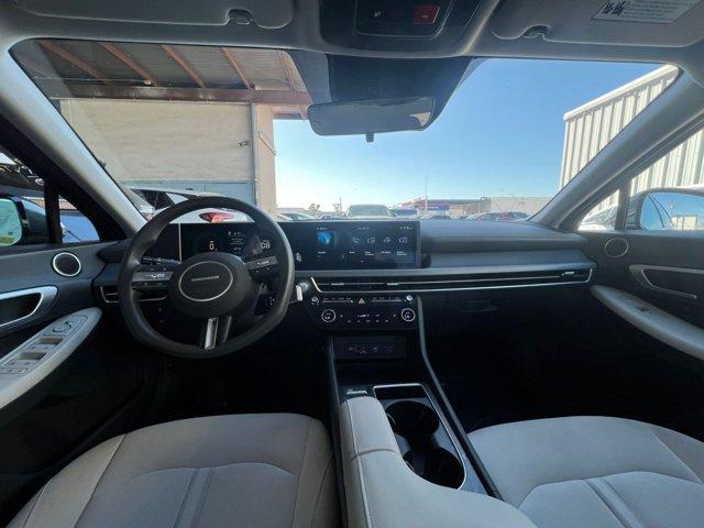 Photo of 2025 Portofino Gray Hyundai SONATA