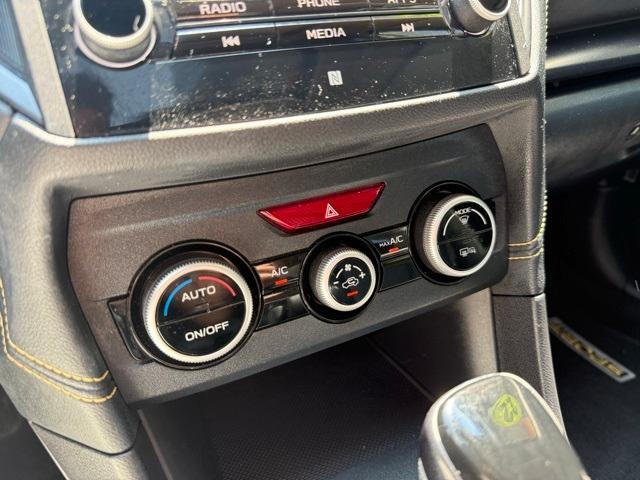 Photo of 2022 Crystal White Pearl Subaru Crosstrek