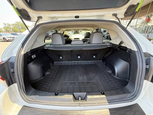 Photo of 2022 Crystal White Pearl Subaru Crosstrek
