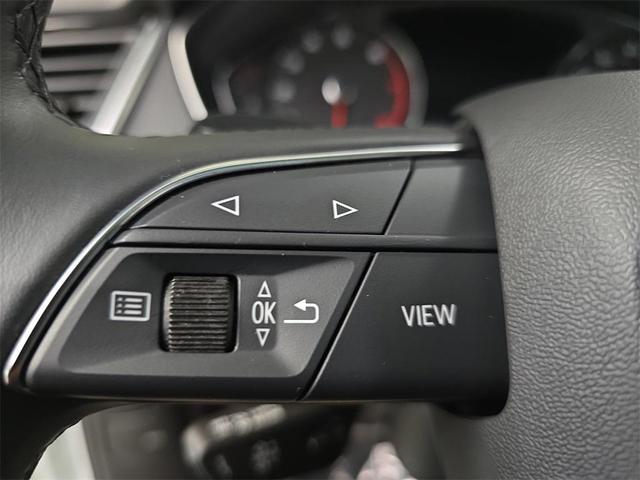 Photo of 2023 White Audi Q5