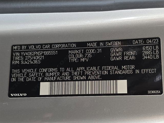 Photo of 2023 Silver Dawn Metallic Volvo XC90