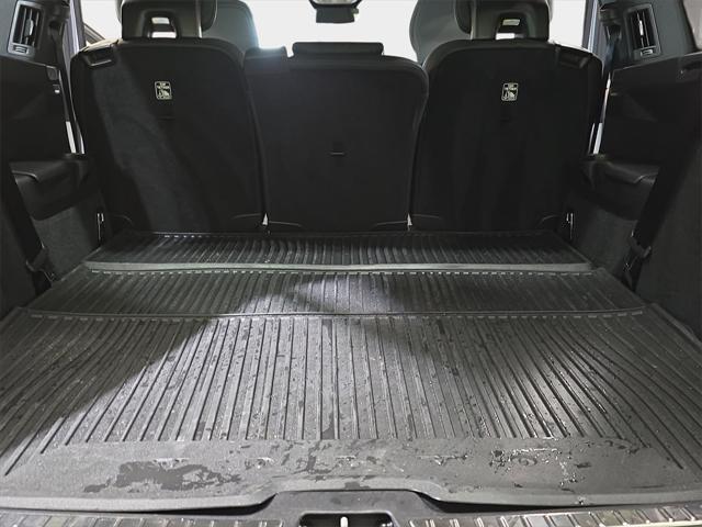Photo of 2023 Silver Dawn Metallic Volvo XC90